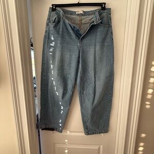 Vanilla Star Barrel jeans.  Size 16 / 32.